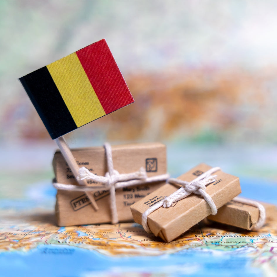 Post aus Liebe: Unsere erste Taufkerze auf dem Weg nach Belgien!
